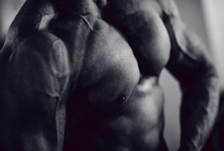Does Flexing Build Muscle