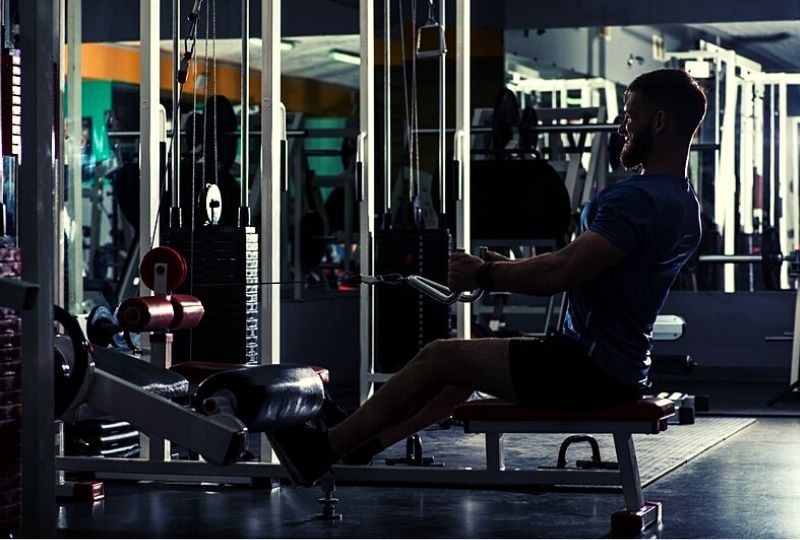 Lat Pulldown Alternatives With Machines
