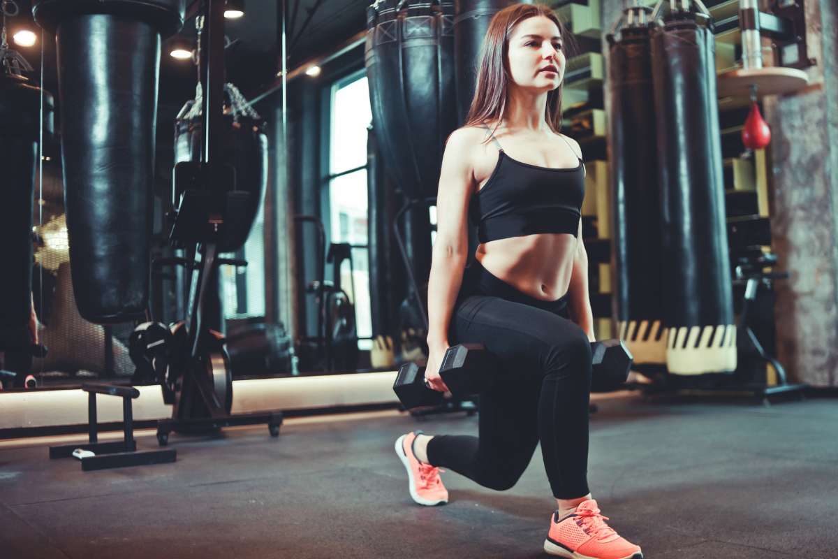 15 Best Leg Workouts With Dumbbells A Full Dumbbell Only Leg Workout